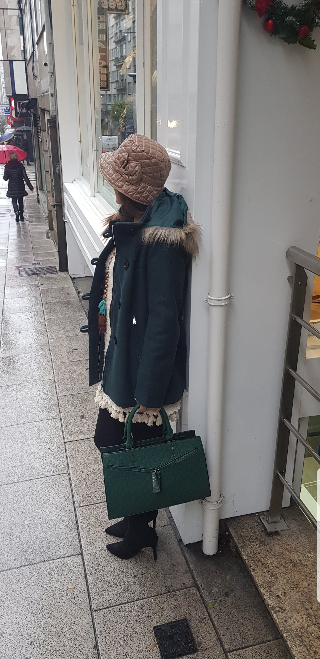 Abrigo de paño verde - Cloe Boutique